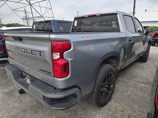Chevrolet Silverado 1500 Custom Crew Cab 4WD 2023