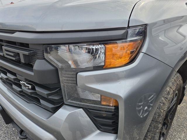 Chevrolet Silverado 1500 Custom Crew Cab 4WD 2023