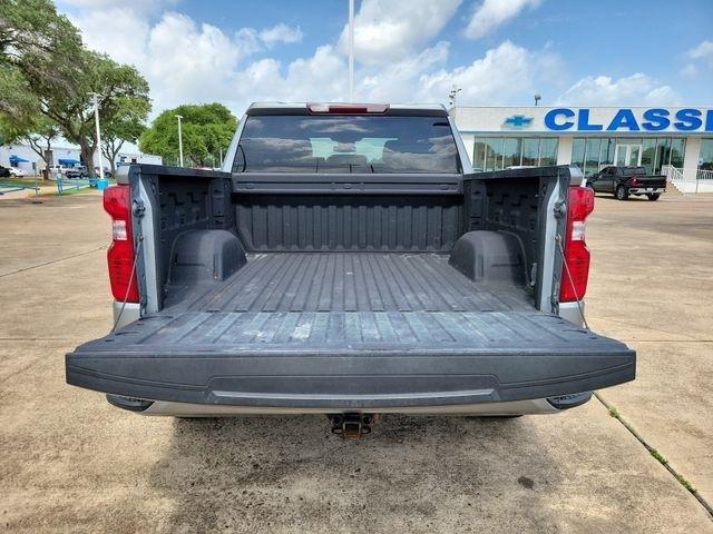 Chevrolet Silverado 1500 Custom Crew Cab 4WD 2023