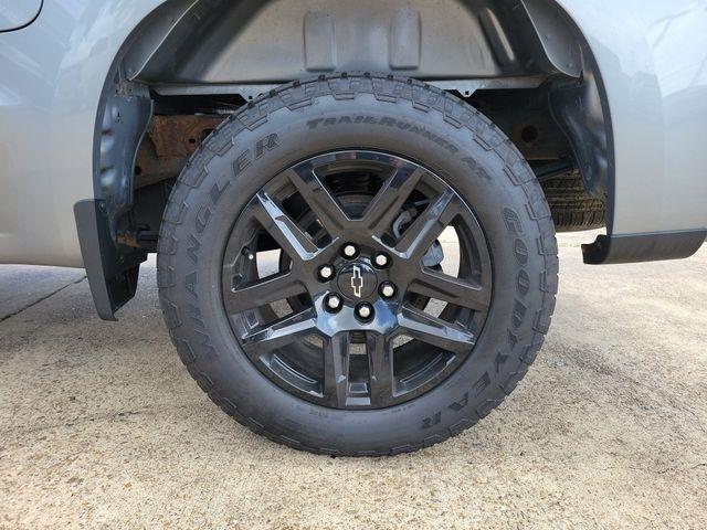 Chevrolet Silverado 1500 Custom Crew Cab 4WD 2023