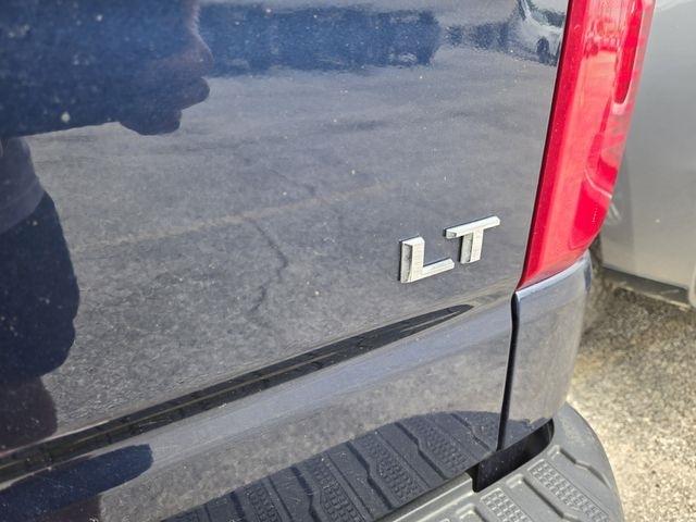 Chevrolet Silverado 1500 LT-L Crew Cab 4WD 2023