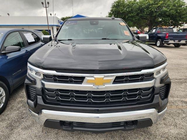 Chevrolet Silverado 1500 LT-L Crew Cab 4WD 2023