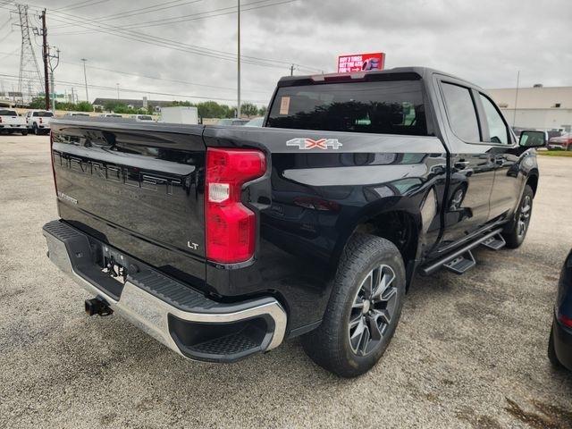 Chevrolet Silverado 1500 LT-L Crew Cab 4WD 2023