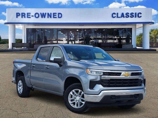 Chevrolet Silverado 1500 LT-L Crew Cab 4WD 2024