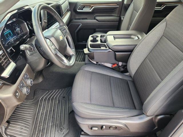 Chevrolet Silverado 1500 LT-L Crew Cab 4WD 2024