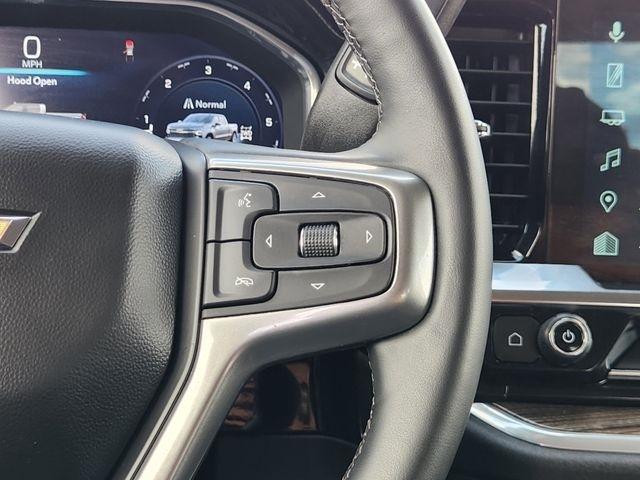 Chevrolet Silverado 1500 LT-L Crew Cab 4WD 2024