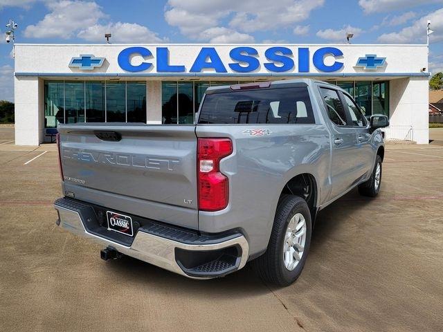 Chevrolet Silverado 1500 LT-L Crew Cab 4WD 2024