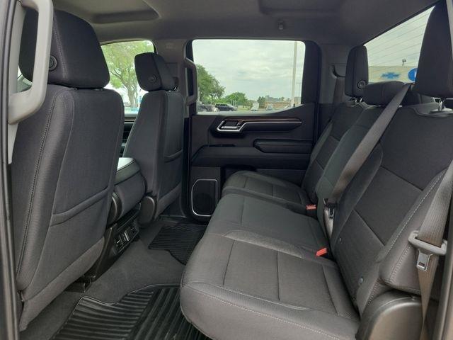 Chevrolet Silverado 1500 LT-L Crew Cab 4WD 2024