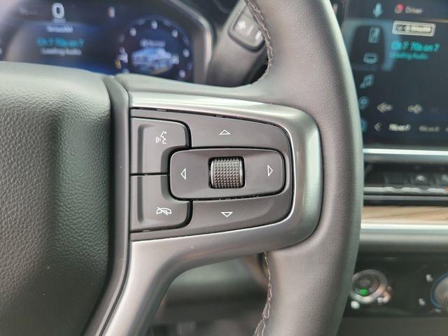 Chevrolet Silverado 1500 LT-L Crew Cab 4WD 2024