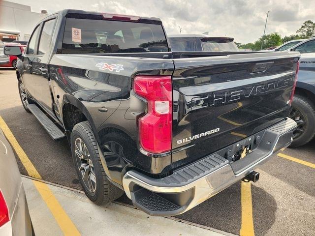 Chevrolet Silverado 1500 LT-L Crew Cab 4WD 2023