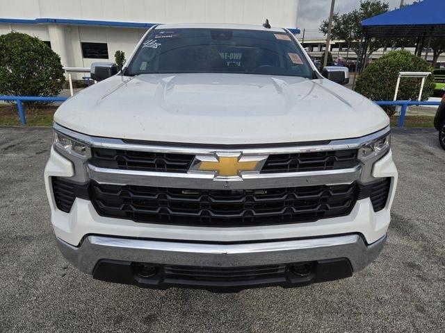 Chevrolet Silverado 1500 LT-L Crew Cab 4WD 2024