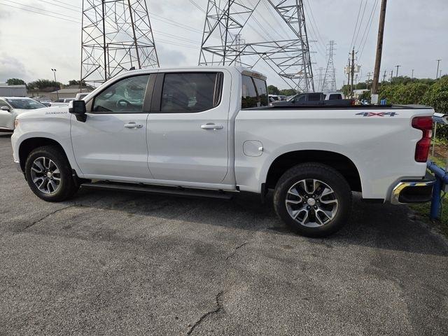 Chevrolet Silverado 1500 LT-L Crew Cab 4WD 2024