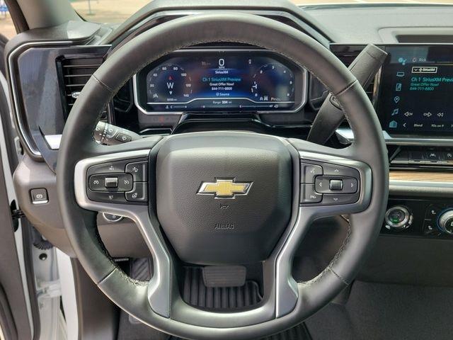 Chevrolet Silverado 1500 LT-L Crew Cab 4WD 2024