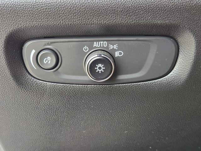 Chevrolet Traverse LT Cloth FWD 2023