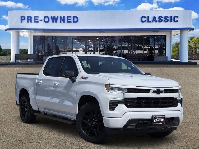 Chevrolet Silverado 1500 RST Crew Cab 4WD 2023