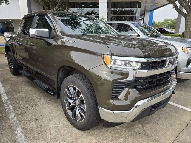 Chevrolet Silverado 1500 LT-L Crew Cab 4WD 2023