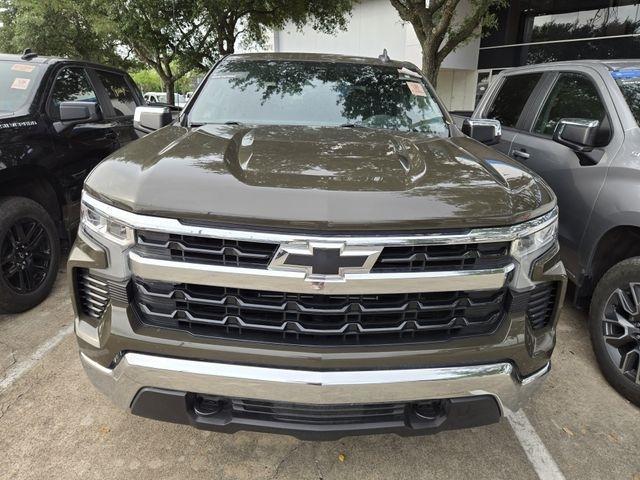 Chevrolet Silverado 1500 LT-L Crew Cab 4WD 2023
