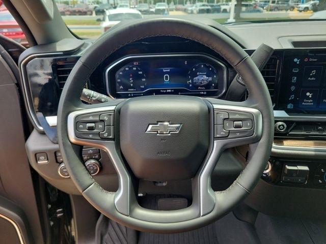 Chevrolet Silverado 1500 RST Crew Cab 4WD 2024