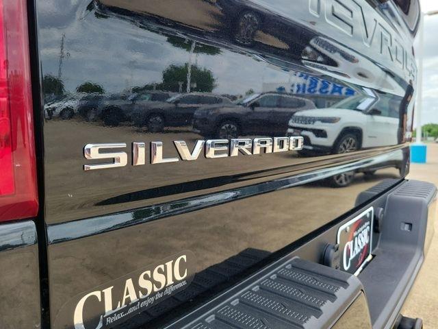 Chevrolet Silverado 1500 RST Crew Cab 4WD 2024