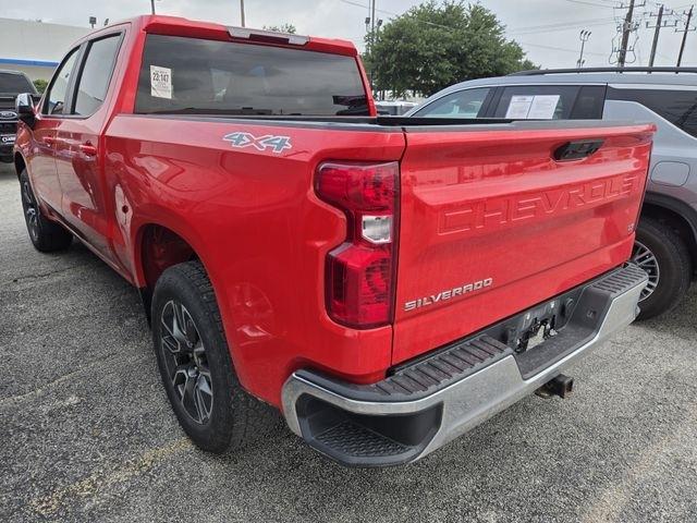 Chevrolet Silverado 1500 LT-L Crew Cab 4WD 2024