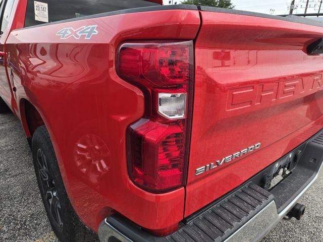 Chevrolet Silverado 1500 LT-L Crew Cab 4WD 2024