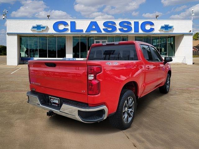 Chevrolet Silverado 1500 LT-L Crew Cab 4WD 2024