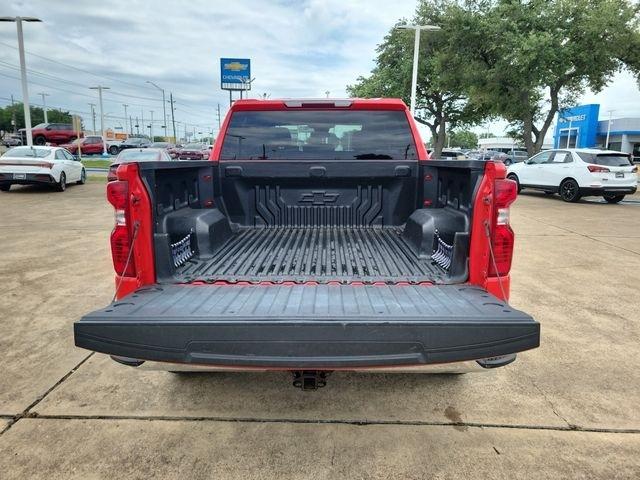 Chevrolet Silverado 1500 LT-L Crew Cab 4WD 2024