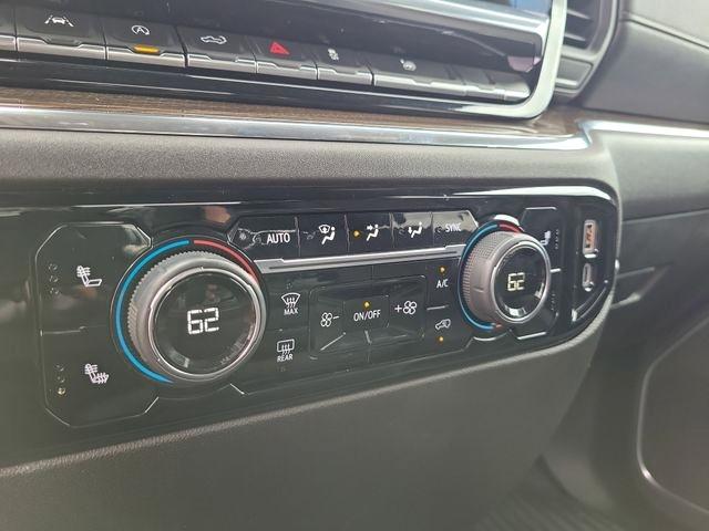 Chevrolet Silverado 1500 LT-L Crew Cab 4WD 2024