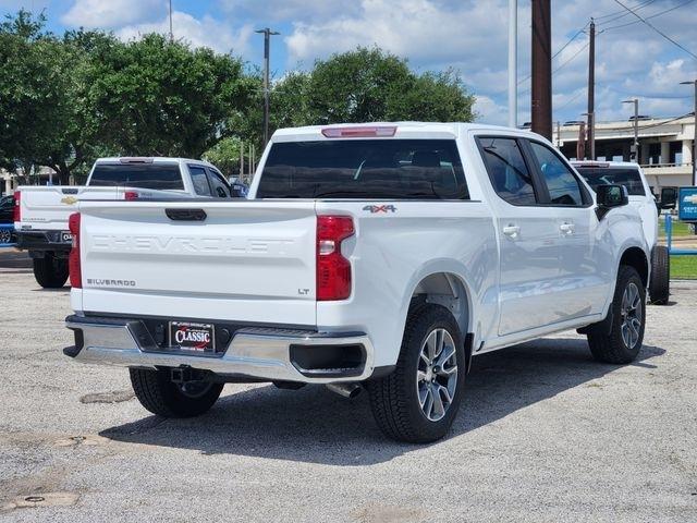Chevrolet Silverado 1500 LT-L Crew Cab 4WD 2025
