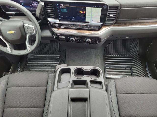 Chevrolet Silverado 1500 LT-L Crew Cab 4WD 2025