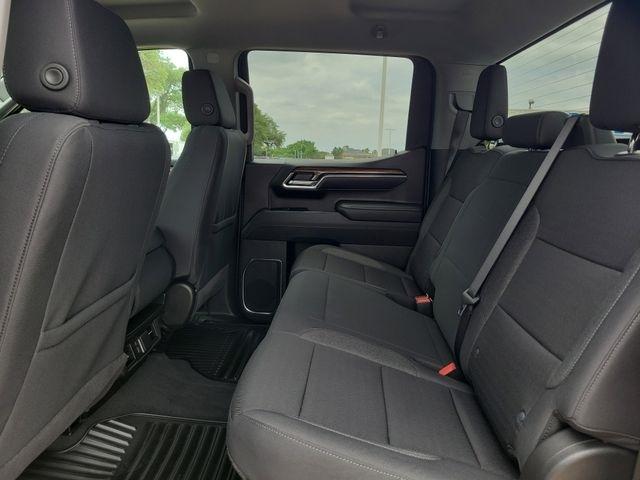 Chevrolet Silverado 1500 LT-L Crew Cab 4WD 2025