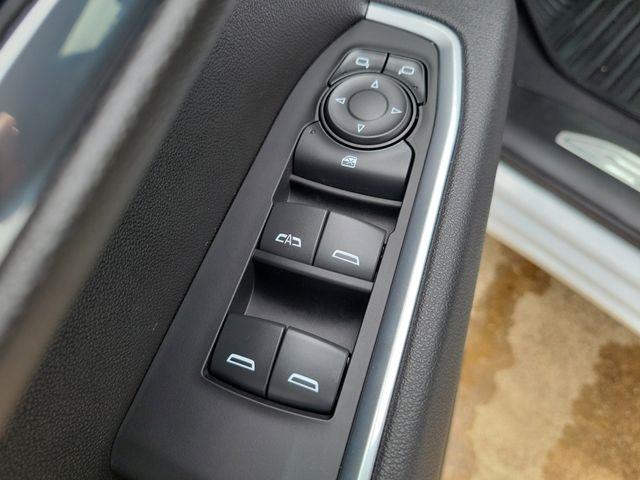 Chevrolet Silverado 1500 LT-L Crew Cab 4WD 2025