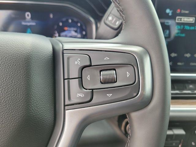 Chevrolet Silverado 1500 LT-L Crew Cab 4WD 2025