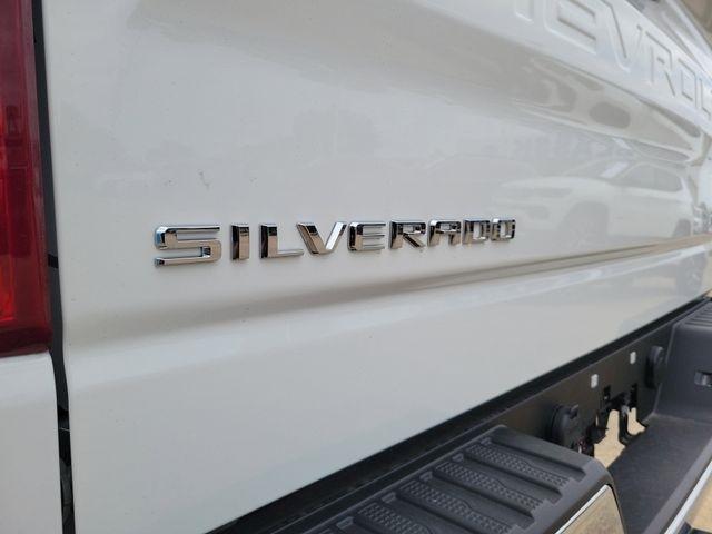 Chevrolet Silverado 1500 LT-L Crew Cab 4WD 2025