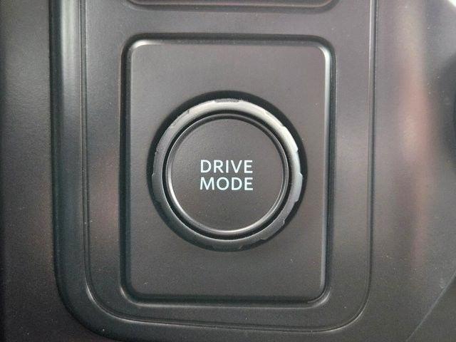 Ford F-150 STX SuperCrew 2WD 2025