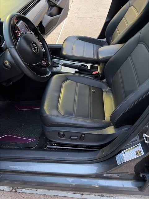 Volkswagen Passat SE 2021