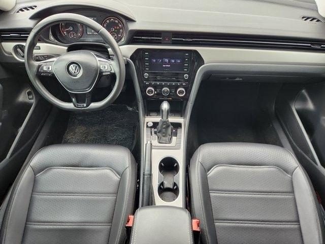 Volkswagen Passat SE 2021