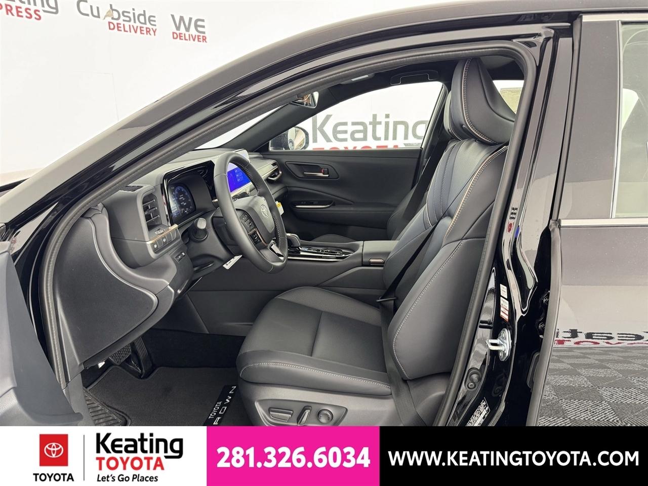 Toyota Crown XLE 2026