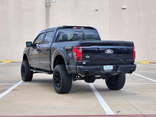 Ford F-150 XLT SuperCrew 4WD 2026