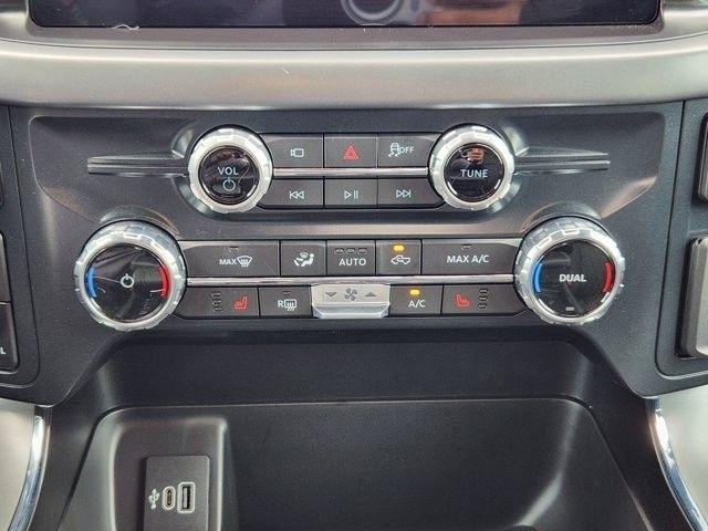 Ford F-150 XLT SuperCrew 4WD 2026