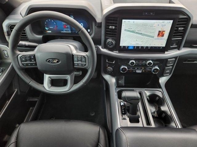 Ford F-150 XLT SuperCrew 4WD 2026