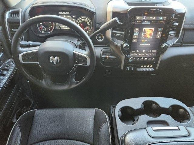 RAM 2500 Laramie Crew Cab SWB 4WD 2024