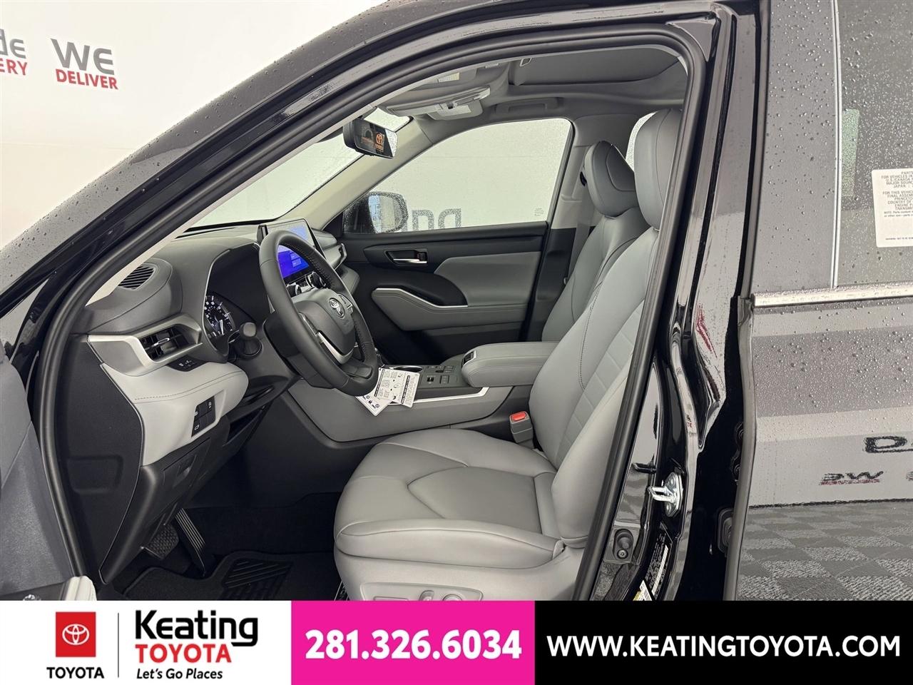 Toyota Highlander Limited AWD 2026