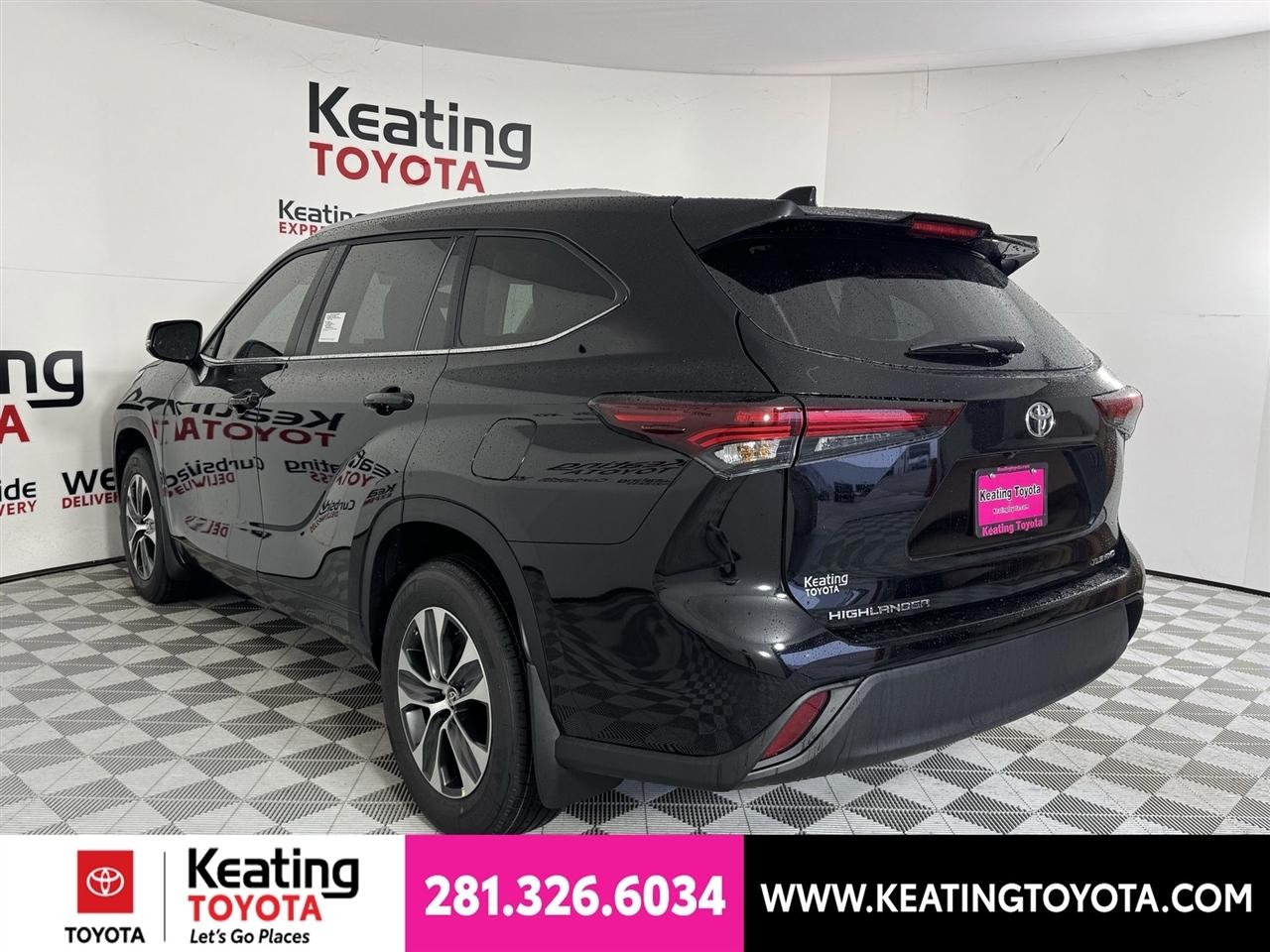 Toyota Highlander Limited AWD 2026
