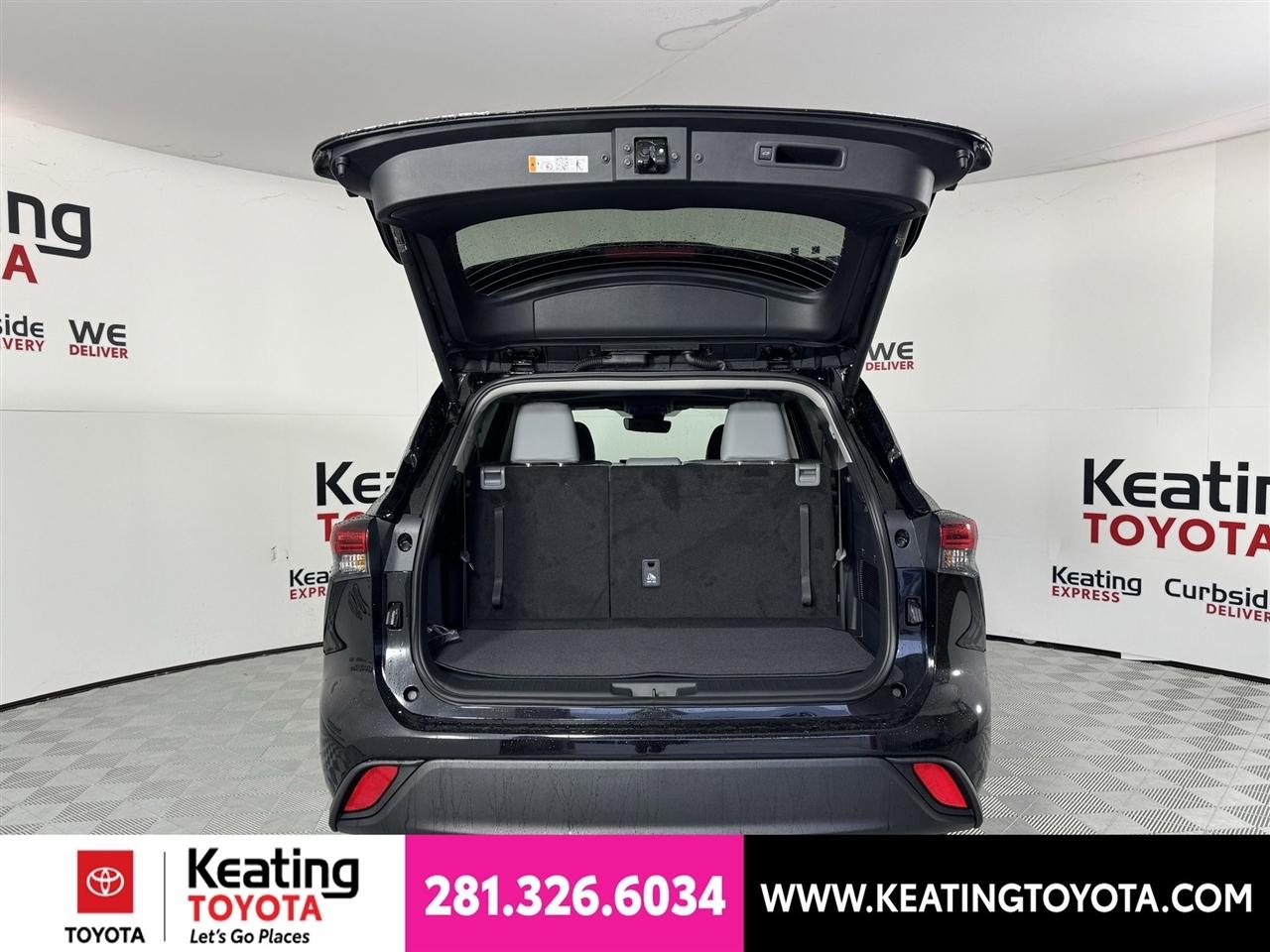 Toyota Highlander Limited AWD 2026