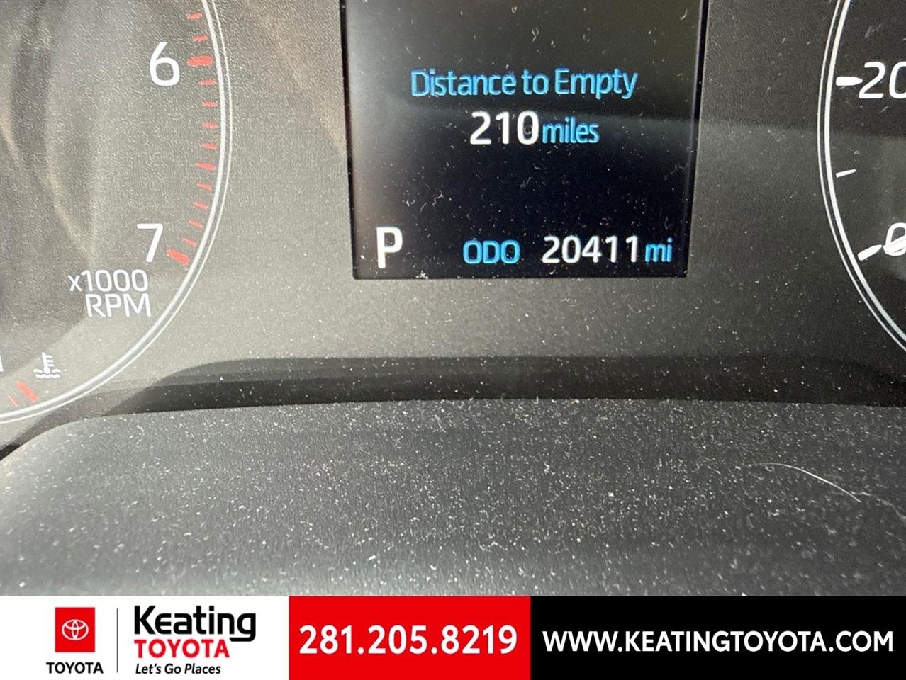Toyota Corolla Hybrid LE 2025