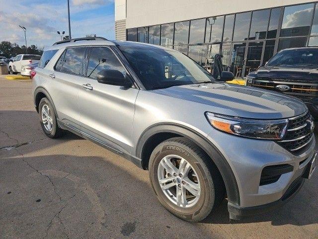 Ford Explorer XLT 2023