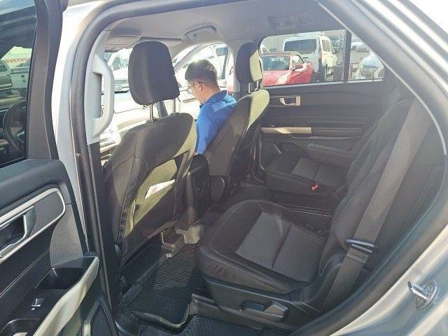 Ford Explorer XLT 2023