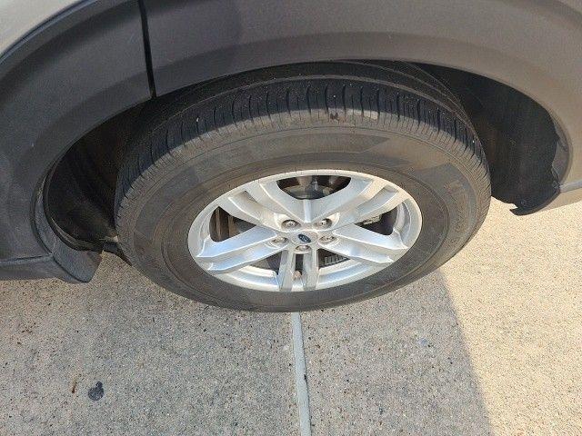 Ford Explorer XLT 2023