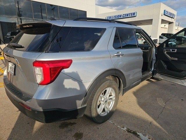 Ford Explorer XLT 2023